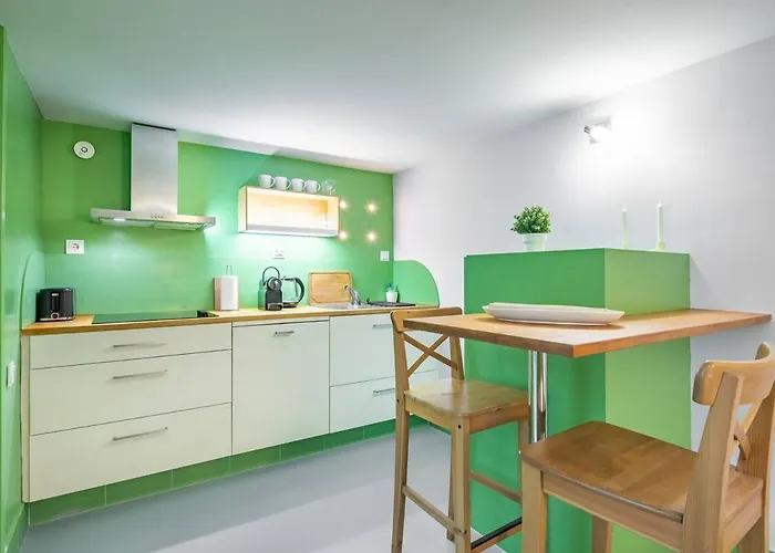 Greenlight 2 Bedroom Brody 17