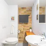 Greenlight 2 Bedroom Brody 17 Budapest